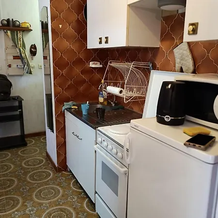 Cozy 35 M Nest With Large Terrace Appartement La Londe-les-Maures