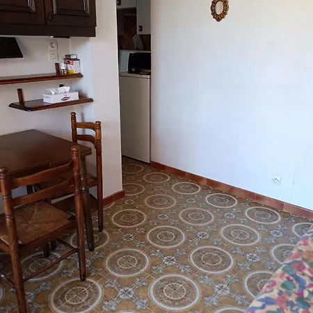 Cozy 35 M Nest With Large Terrace Appartement